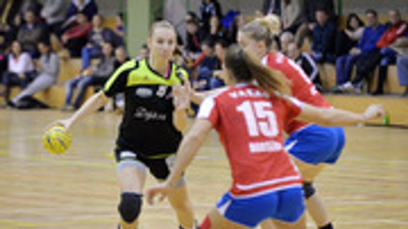 HEOL EKFSCKispest telt házban és ünneplésben bízva