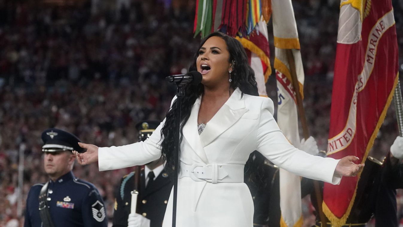 Öt hónap után kérték meg Demi Lovato kezét
