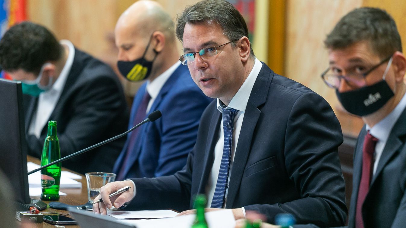 Összeesküvés-elméletnek gondolják az egri polgármester kritikáját