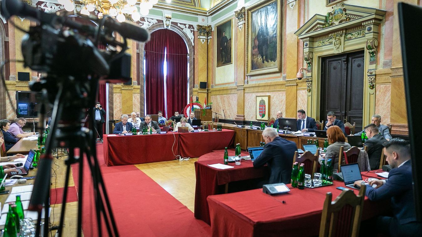 Véget ért a közgyűlés Egerben: Maratoni ülésen vitáztak és döntöttek támogatásokról az egri képviselők