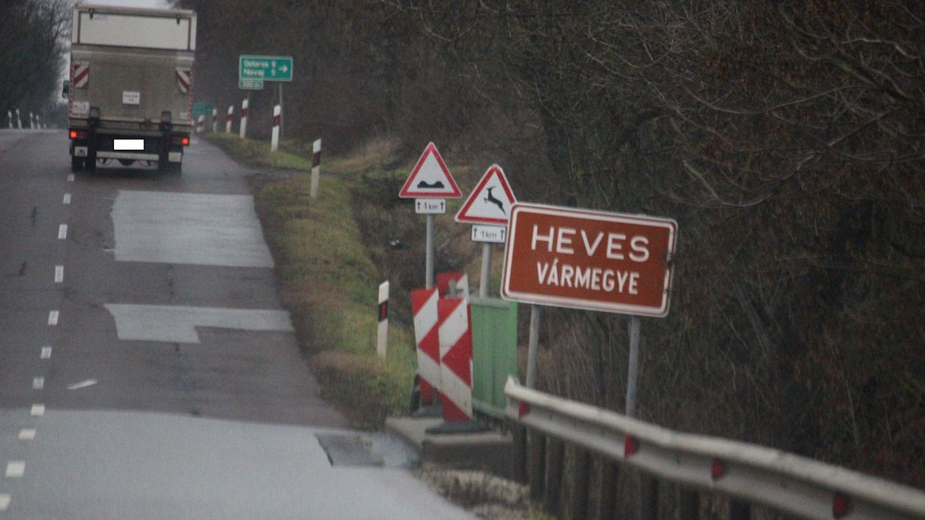 Régi és új megyetáblát is loptak már Hevesben