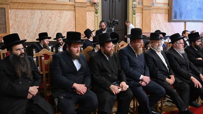 HEOL – Egerbe jött az egykori egri ortodox zsidó közösség jeruzsálemi főrabbija + fotók