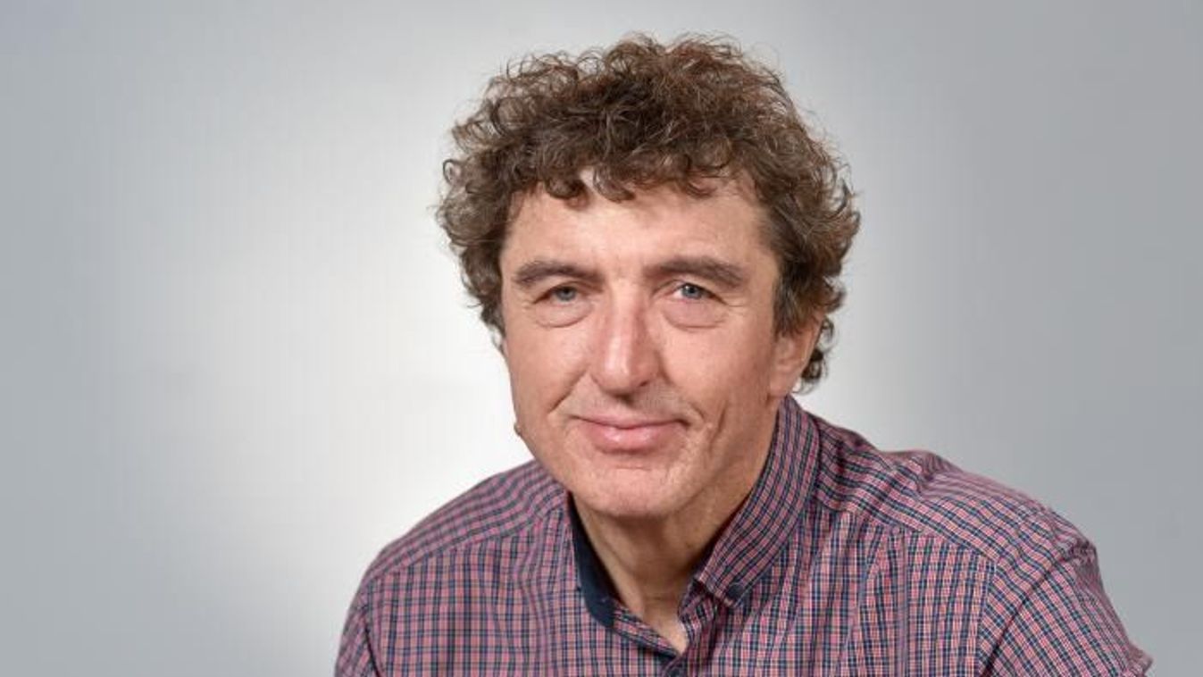 Kulisszatitkokról is vallott a kitüntetett Engler Imre, az egri színház Jimmyje