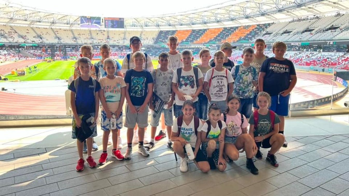 A viszneki sulihősök jutalma az atlétikai világbajnokság volt