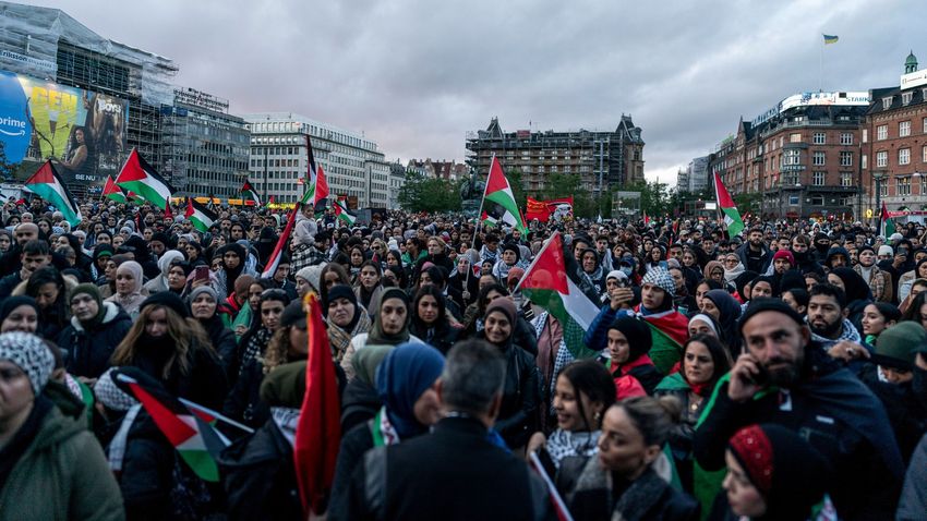 HEOL – Lánczi Tamás: a brüsszeli bevándorláspárti politikán a terror sem változtat