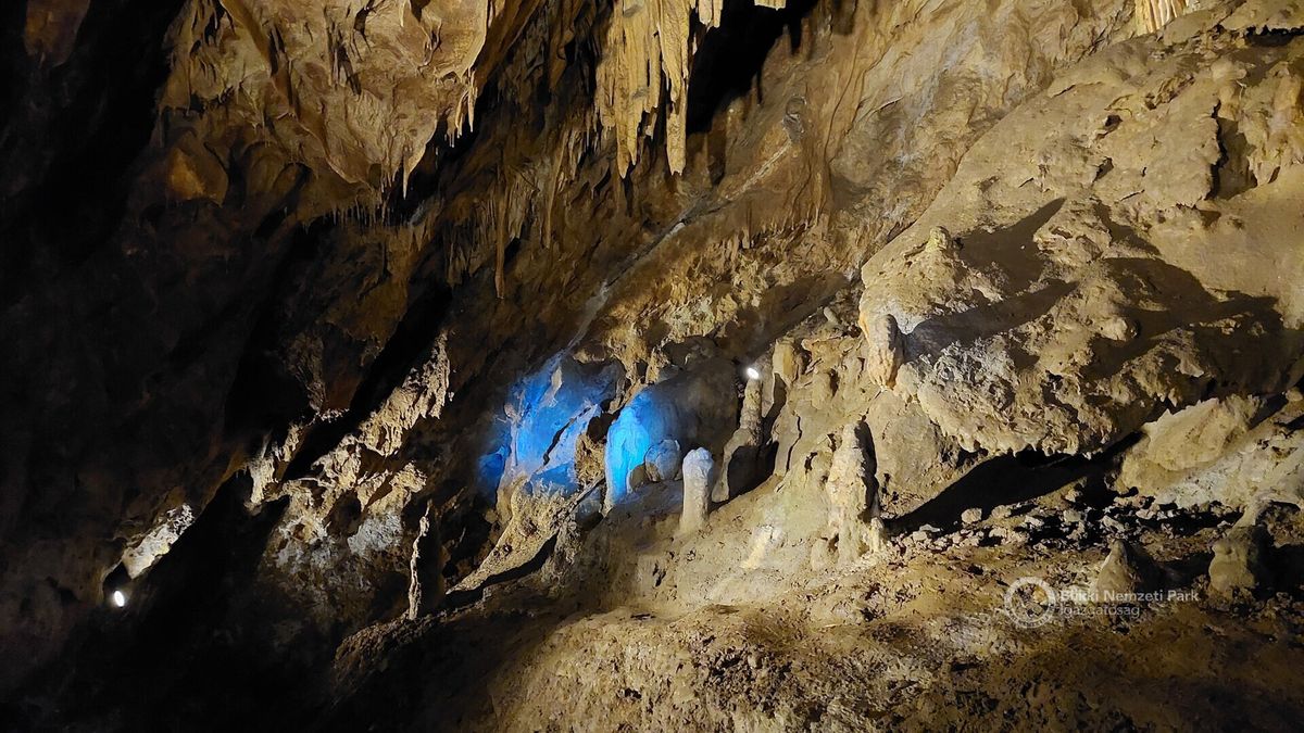 A lillafüredi Szent István-barlang Fekete-terme várja a látogatókat