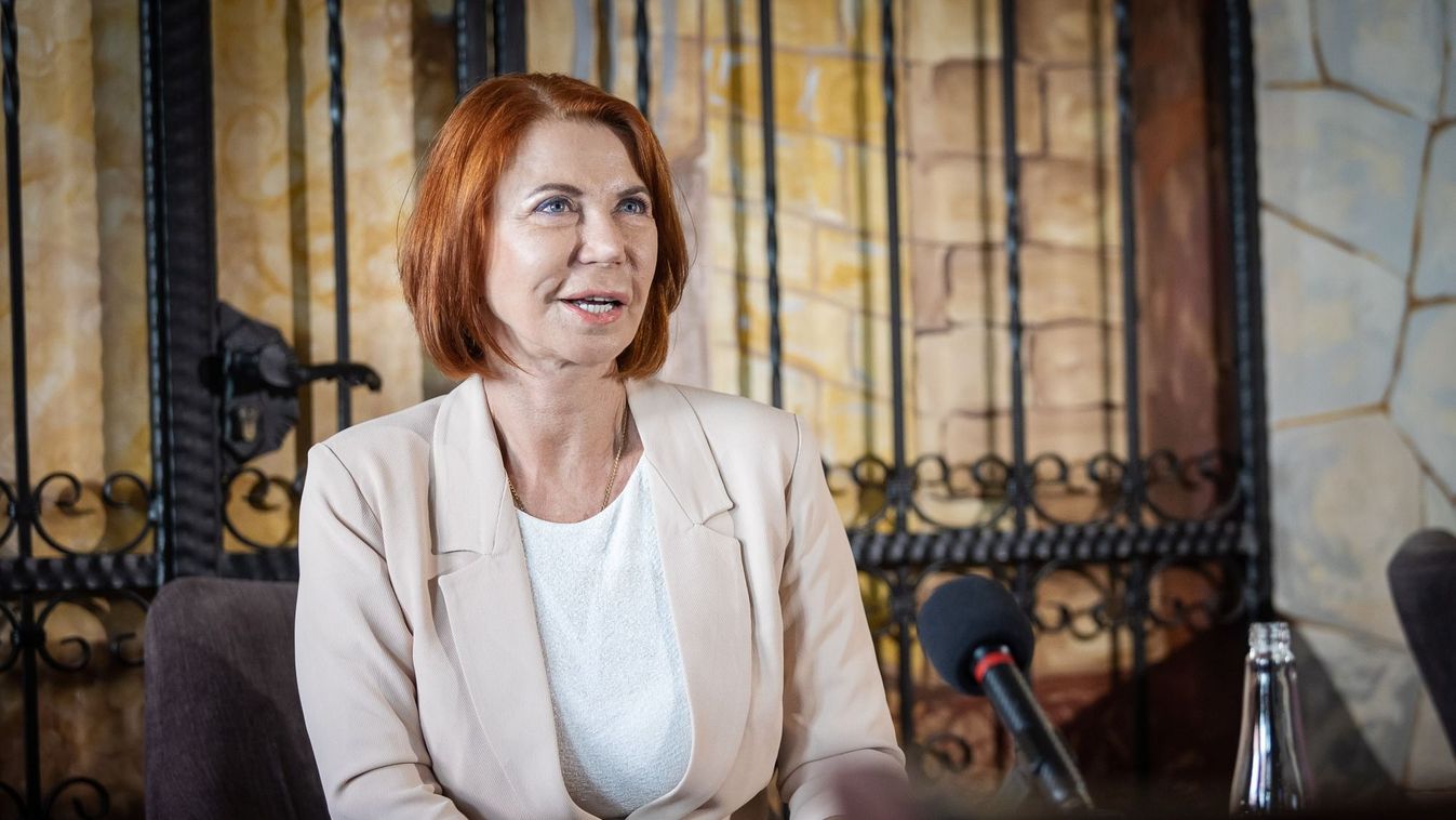 Orosz Lászlóné függetlenként indul az egri polgármesteri székért
