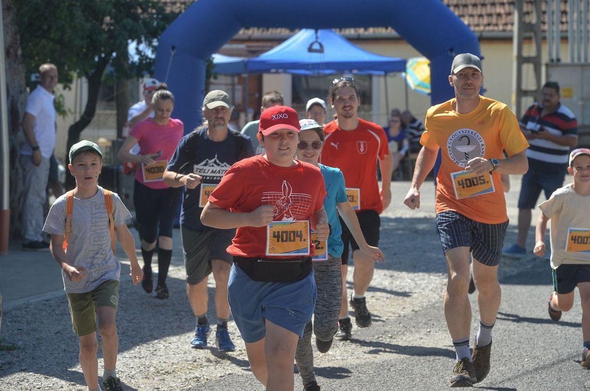 Az Aba napot ismét terepfutóverseny vezette be