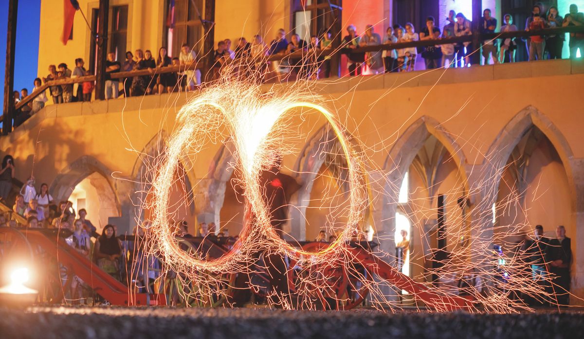 Tavaly népszerű volt a tűzzsonglőr-bemutató az egri várban a Múzeumok Éjszakáján