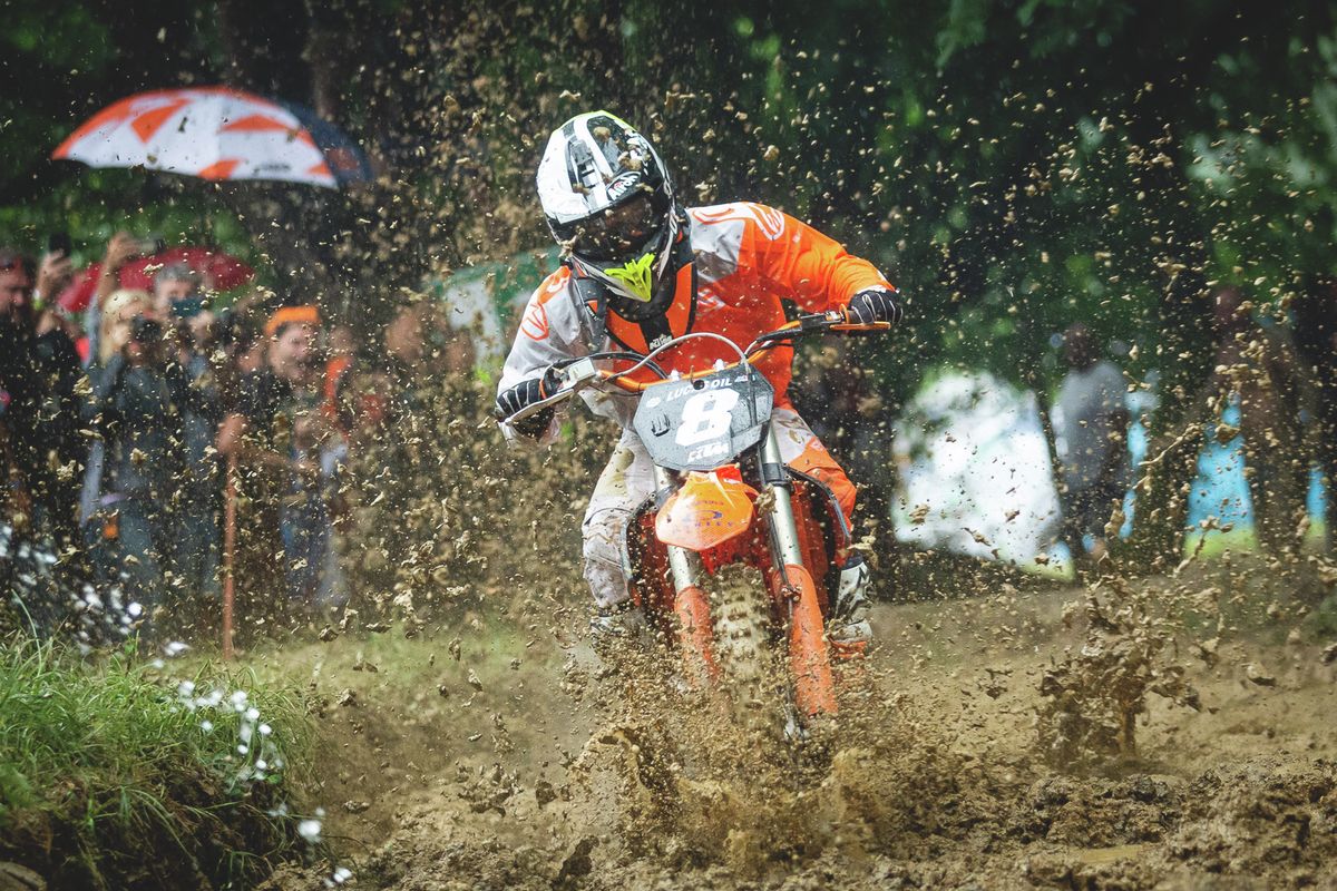 HMM_0354
A korábbi években is nagyon népszerű volt a Siroki Motorostalálkozó