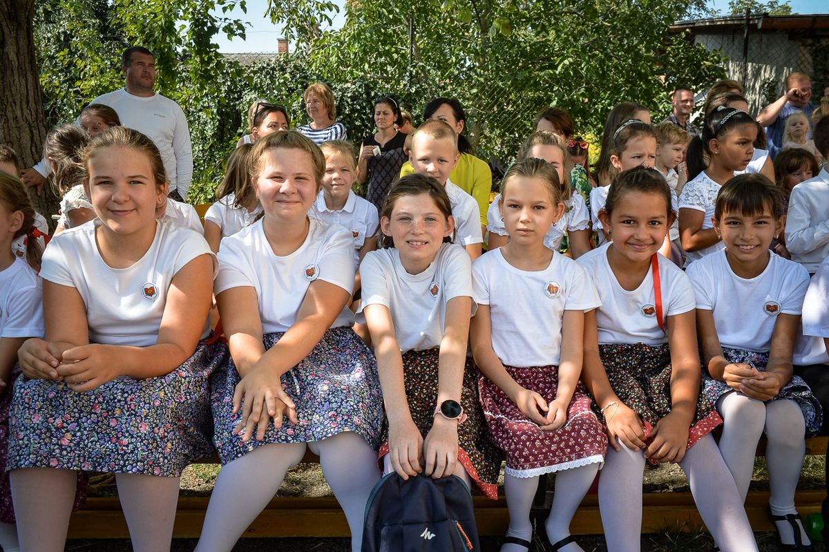 Pénteken tartotta névadó ünnepségét a gyöngyöstarjáni általános iskola