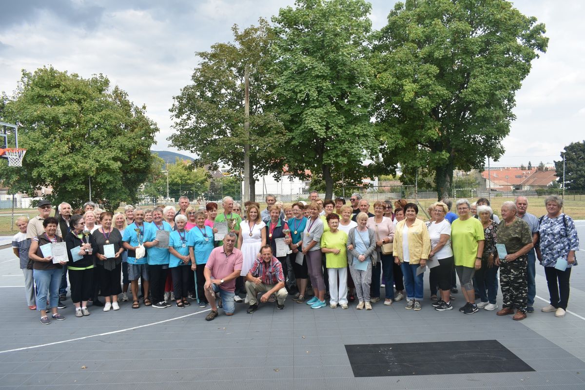 Kortól függetlenül mindenki remekül teljesített a szenior haditornán Egerben. 