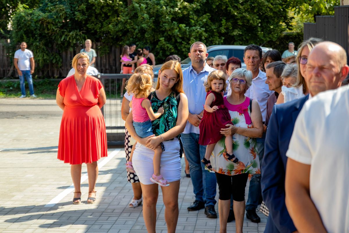 Mini bölcsőde és a felújított óvoda átadás Karácsondon
