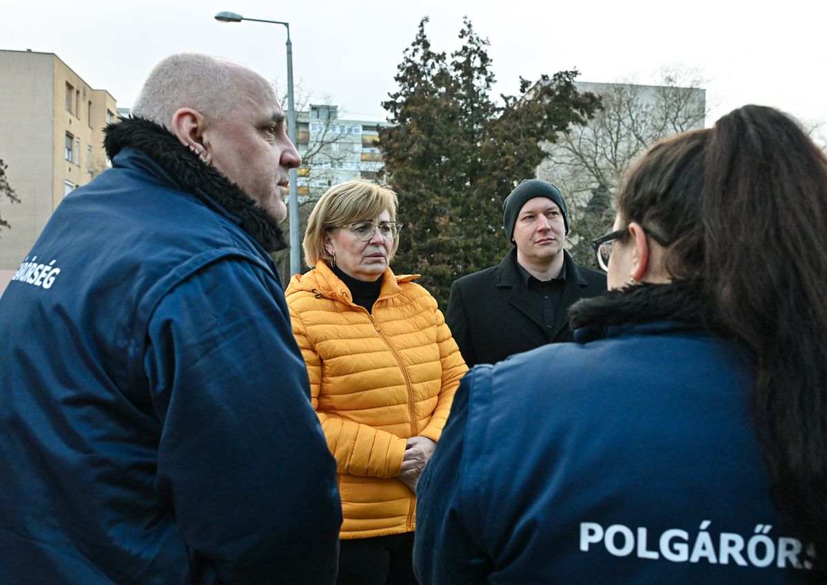 A polgárőrséggel Gál Judit alpolgármester is találkozott