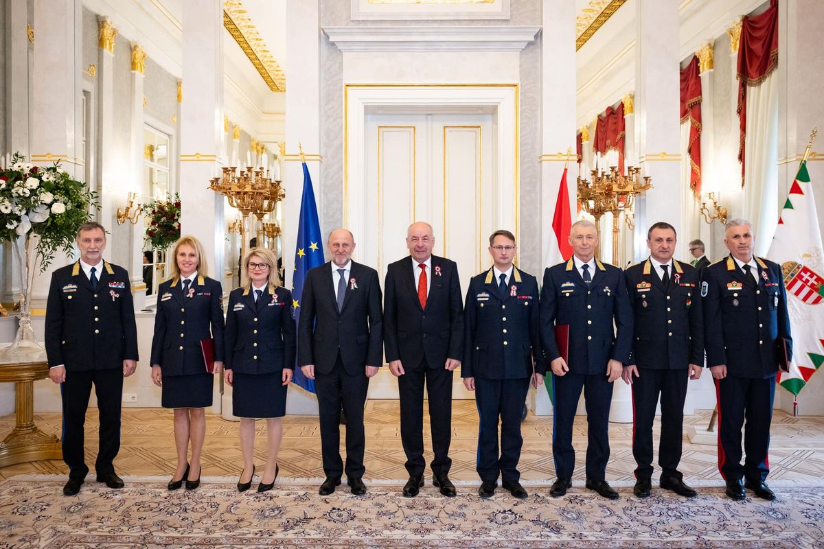 Dandártábornokká nevezték ki dr. Mecser Tamást