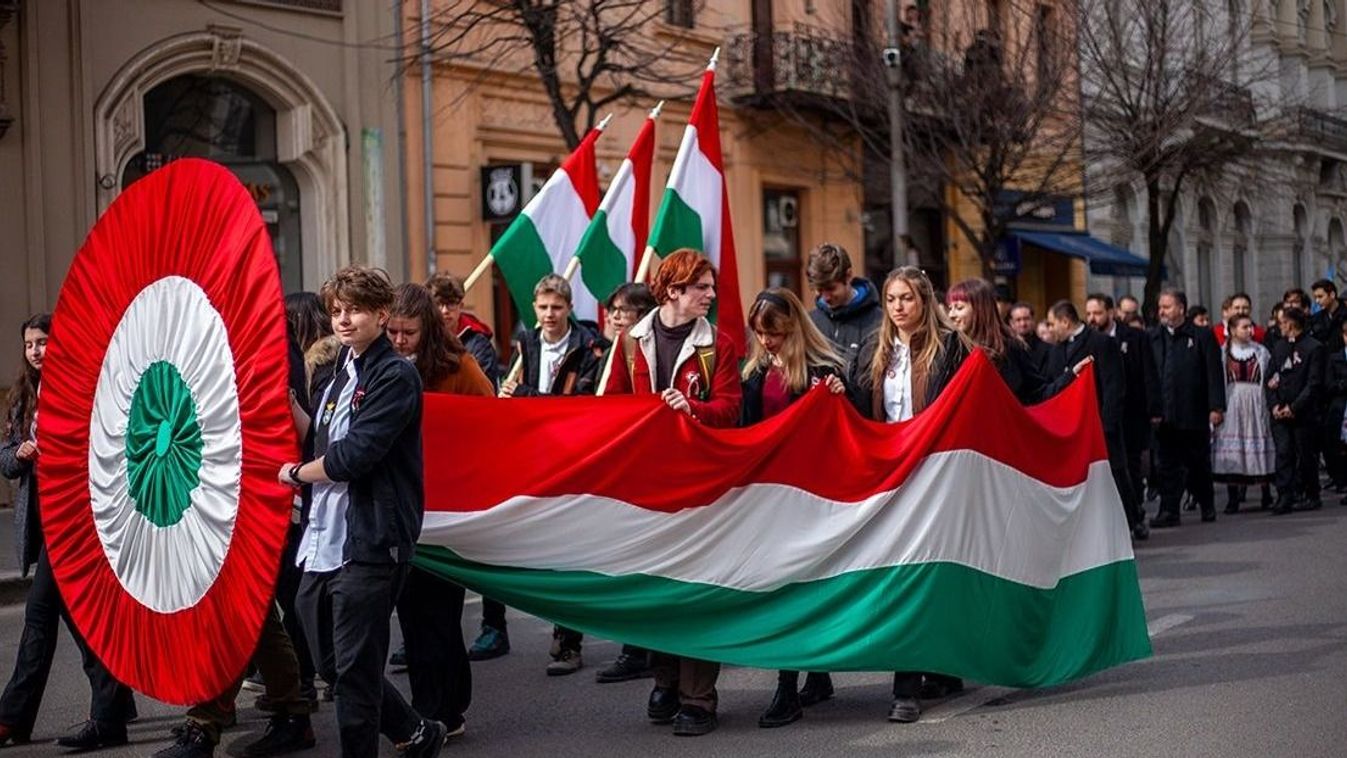 HEOL - Nemzeti ünnep egykor a FIN része volt