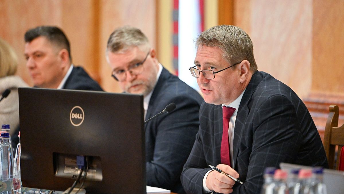 Az üzemanyagárak emelkedése Egert is mélyen érintik