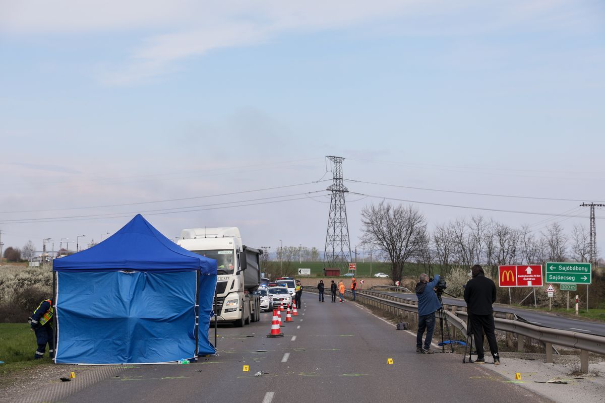 Felfoghatatlan tragédia a 26-os főúton. Halálos baleset történt péntek reggel.
