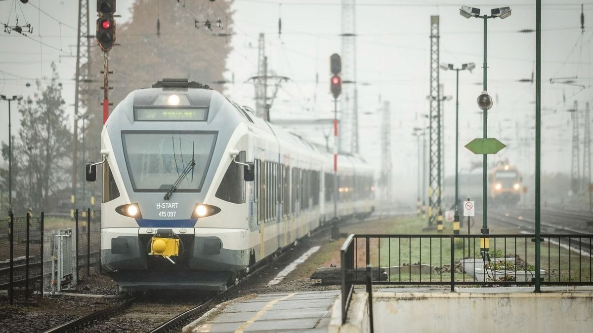 Személyvonat: pórul jártak a hatvani utasok