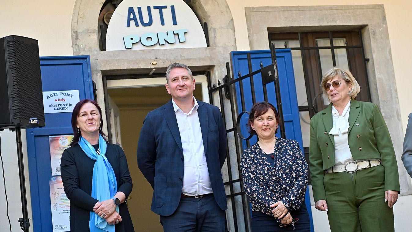 Megnyílt az Autisták Országos Szövetsége Info Pontja Egerben