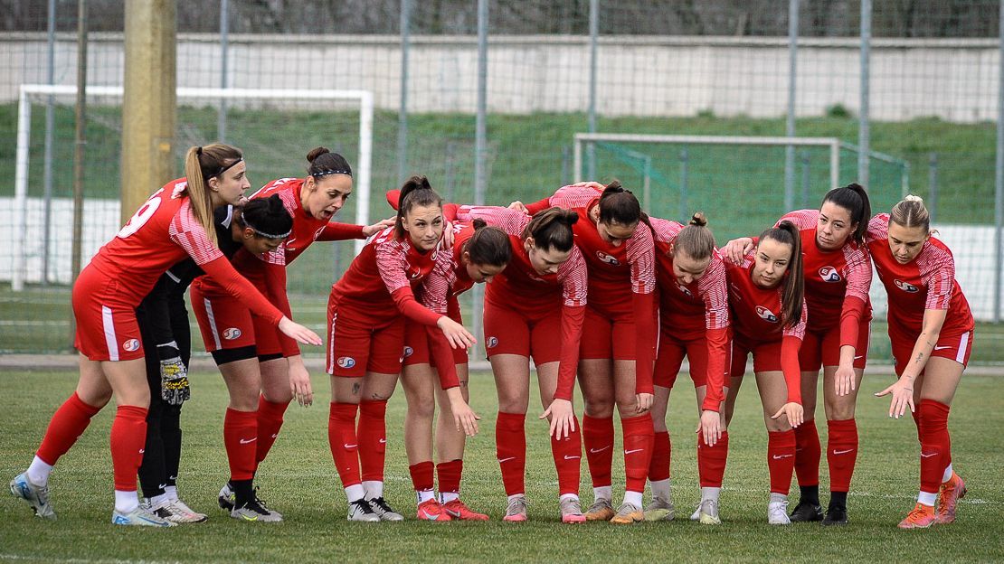Az Eger SE játékosai kénytelen voltak meghajolni az újpestiek előtt