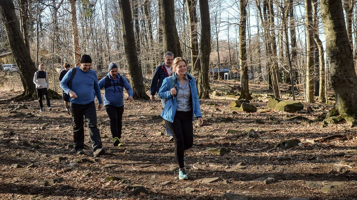 A Mátrabérc Teljesítménytúra résztvevői Kékesen