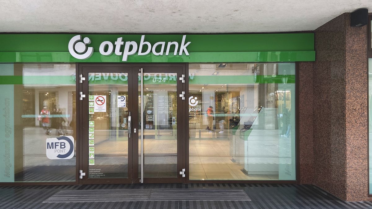 OTP Bank, karbantartás