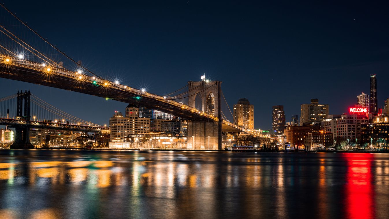 A Brooklyn hídnak ütközött a mexikói haditengerészet vitorlása (videó)