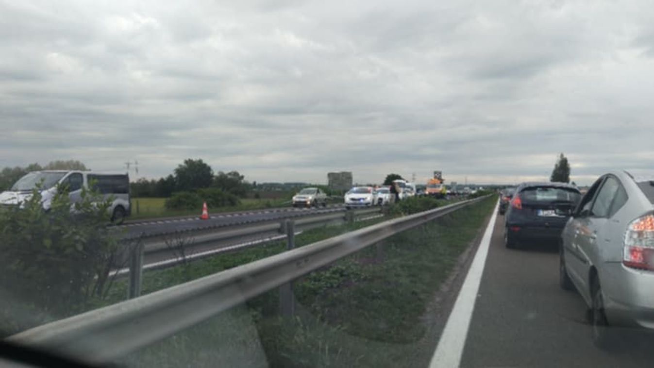 Megrázó videón az M3-ason történt halálos baleset