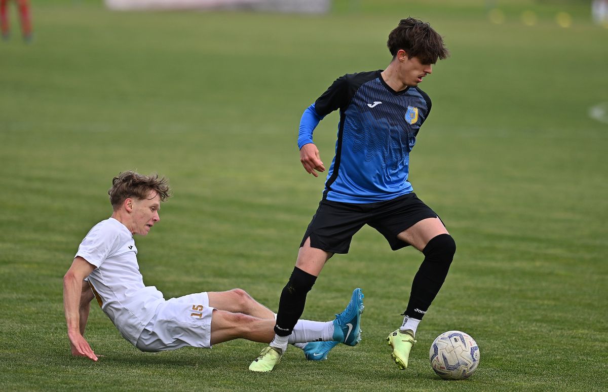 Az FC Hatvan játékosai értékes pontokat hullajtottak