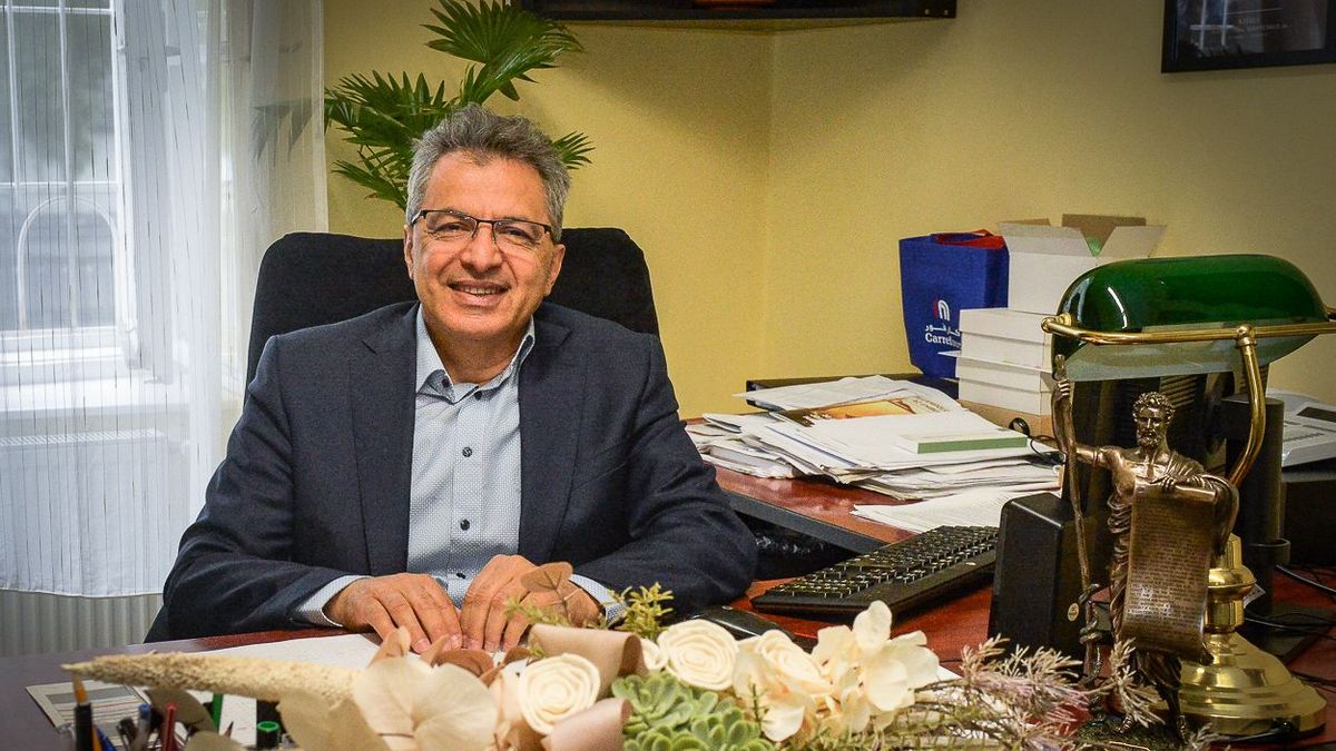 Dr. Assani Omar immár kinevezett főigazgató