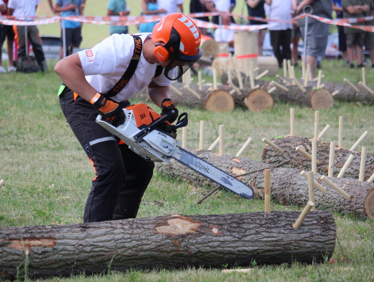 A Füredi Tuskó Tesók a 21. helyen zártak a STIHL Országos Fakitermelő Verseny döntőjén