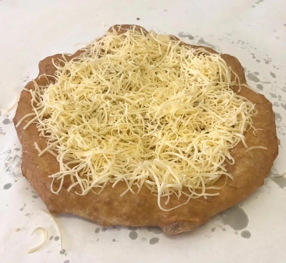 Finomság a lángos