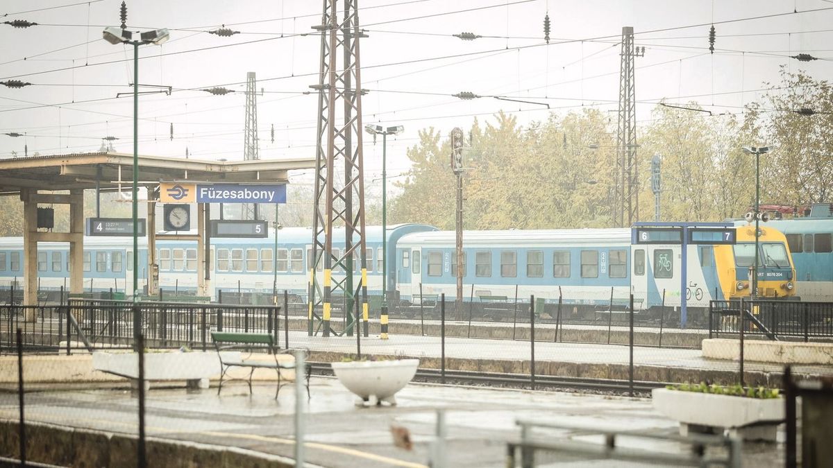 Rendőrt kellett hívni Füzesabonyban az Agria InterRégióhoz - megállították a vonatot