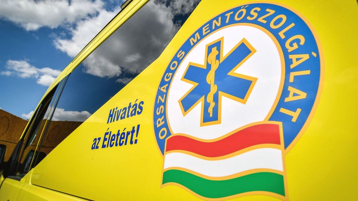 Mentős szólalt meg a tragikus füzesabonyi szülés után: az ikerterhesség önmagában is fokozott kockázat