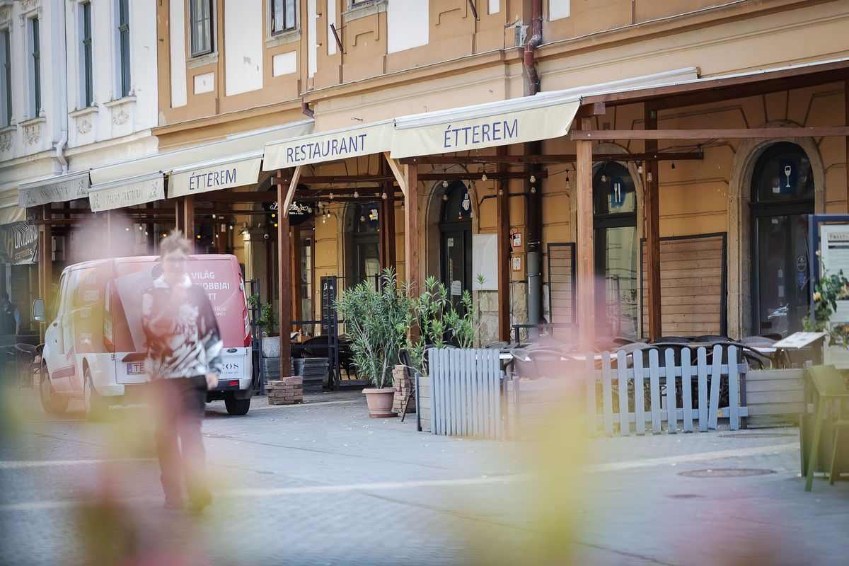 A Dobó téren üzemelt Csernus doki Depressoja