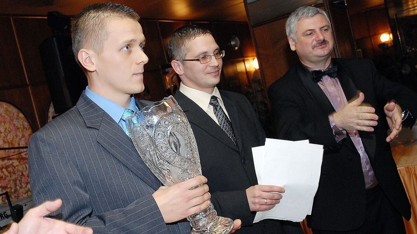 Év játékvezetője: az 1978-as kezdés óta csak egy triplázó akad a Heves megyei bíróknál Kép