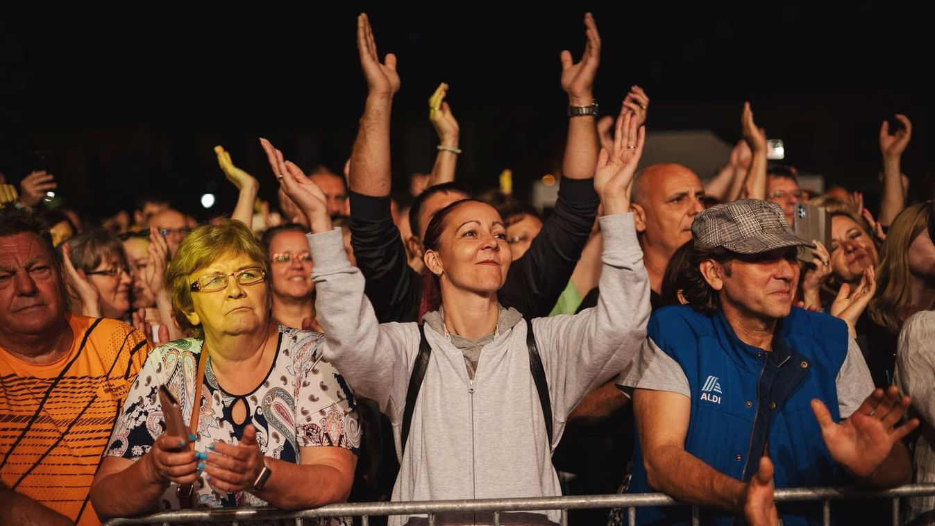 Sztárzenekar áll ki Eger forgalmas helyére, teljesen ingyenes az egyik legjobb...