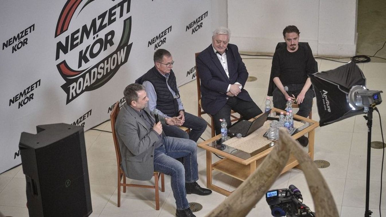 Gyöngyösre érkezett a Nemzeti Kör roadshow