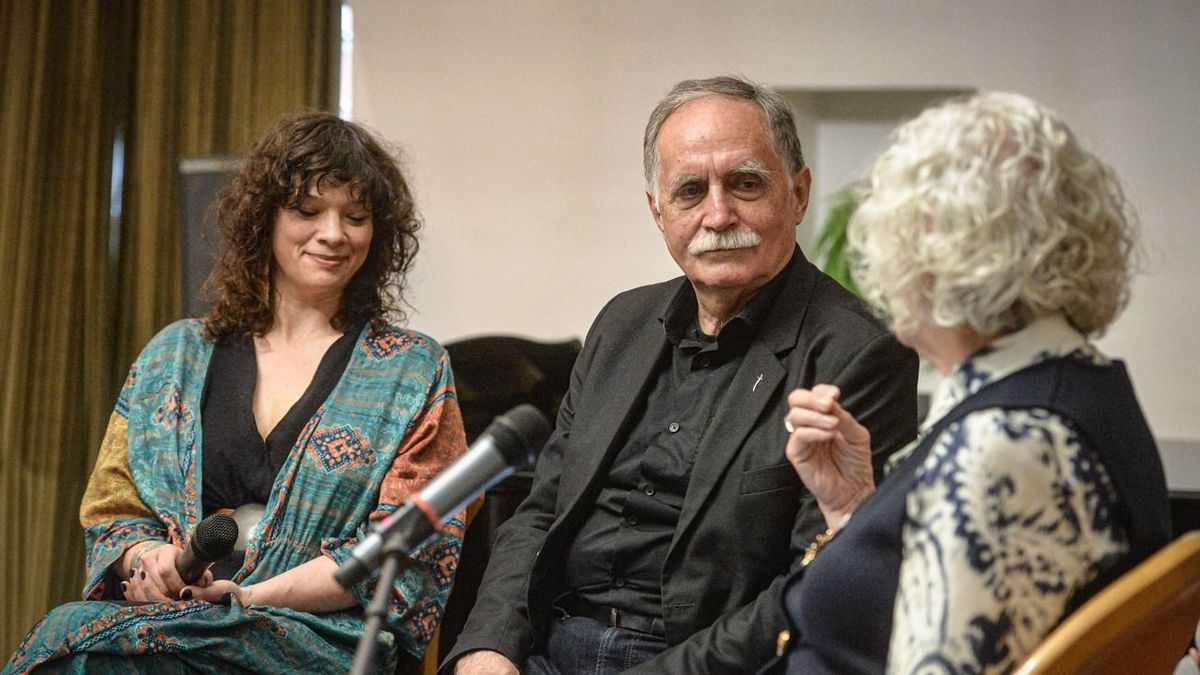 Gy�ngyszemek - F�ldi Kinga �s Moln�r P�l - besz�ltek magukr�l a gy�ngy�si k�z�ns�g el�tt