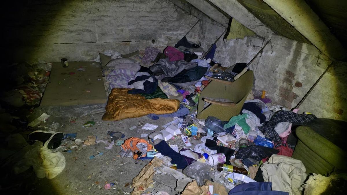 Újra „életre kel” az egri sátorváros – ismét aggasztó állapotokról számoltak be a polgárőrök