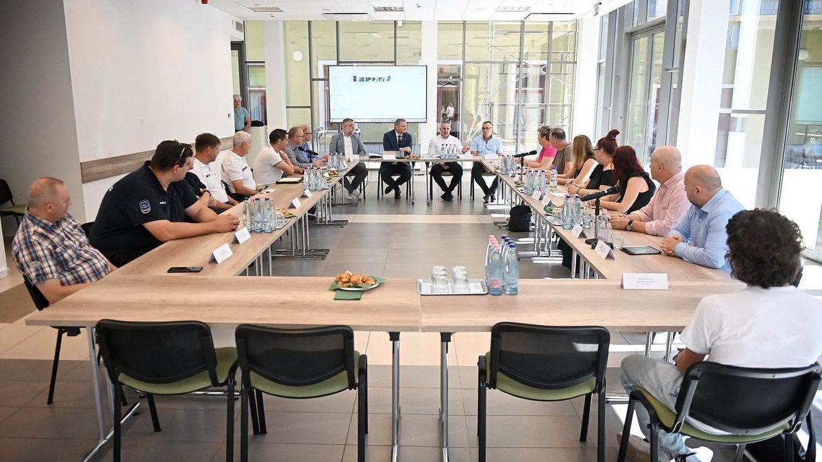 Betelt a pohár Egerben: keményen fellépnek a kéregetők, a drogok és a hajléktalanok ellen