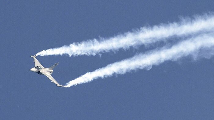Már lángolt a Gripen, amikor a pilóta meghozta a végső döntést – új részletek derültek ki a zuhanásról