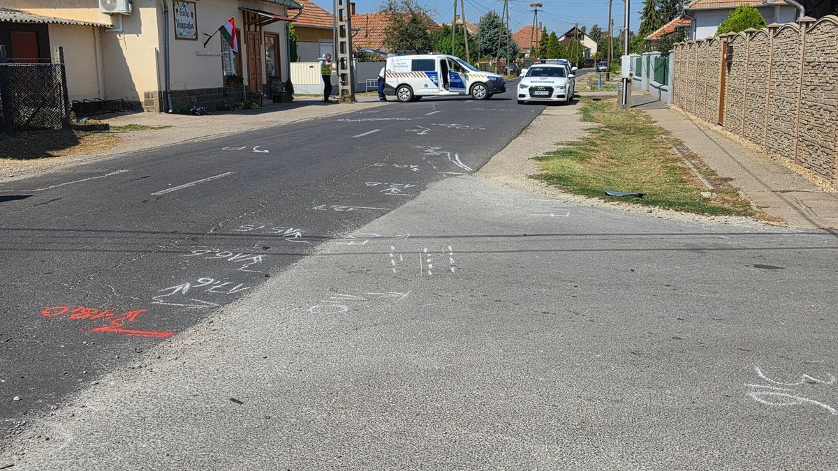 Fotókon a szentistváni halálos baleset után maradt roncsok