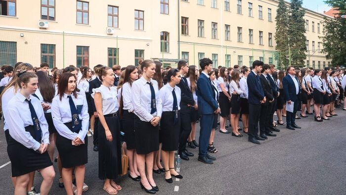 Hosszú pihenők jönnek, nyilvánosak az új tanév szünetei
