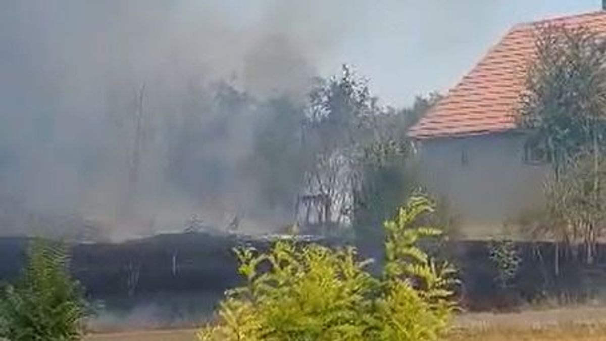 Újabb tűz volt Tiszanánán a házakhoz közel