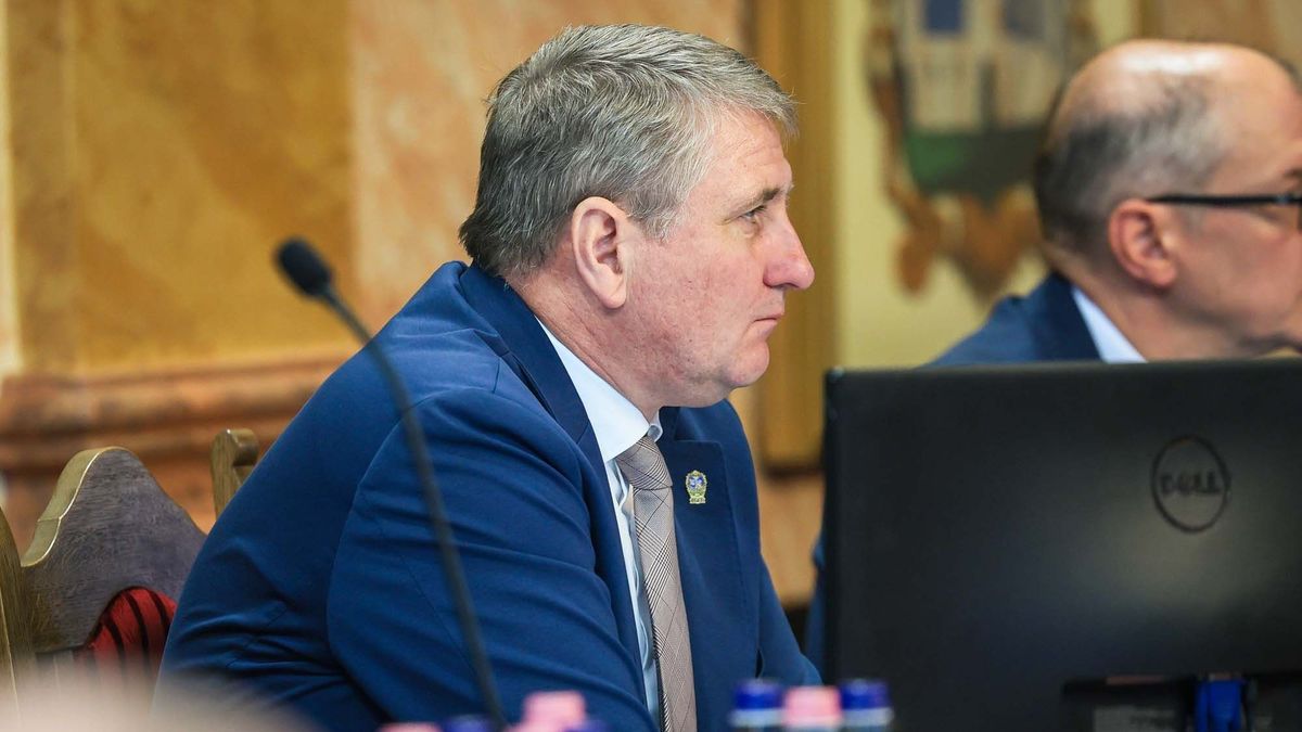 20 millió az Egri Úszó Klubnak? – nagy vita robbant ki a közgyűlésen