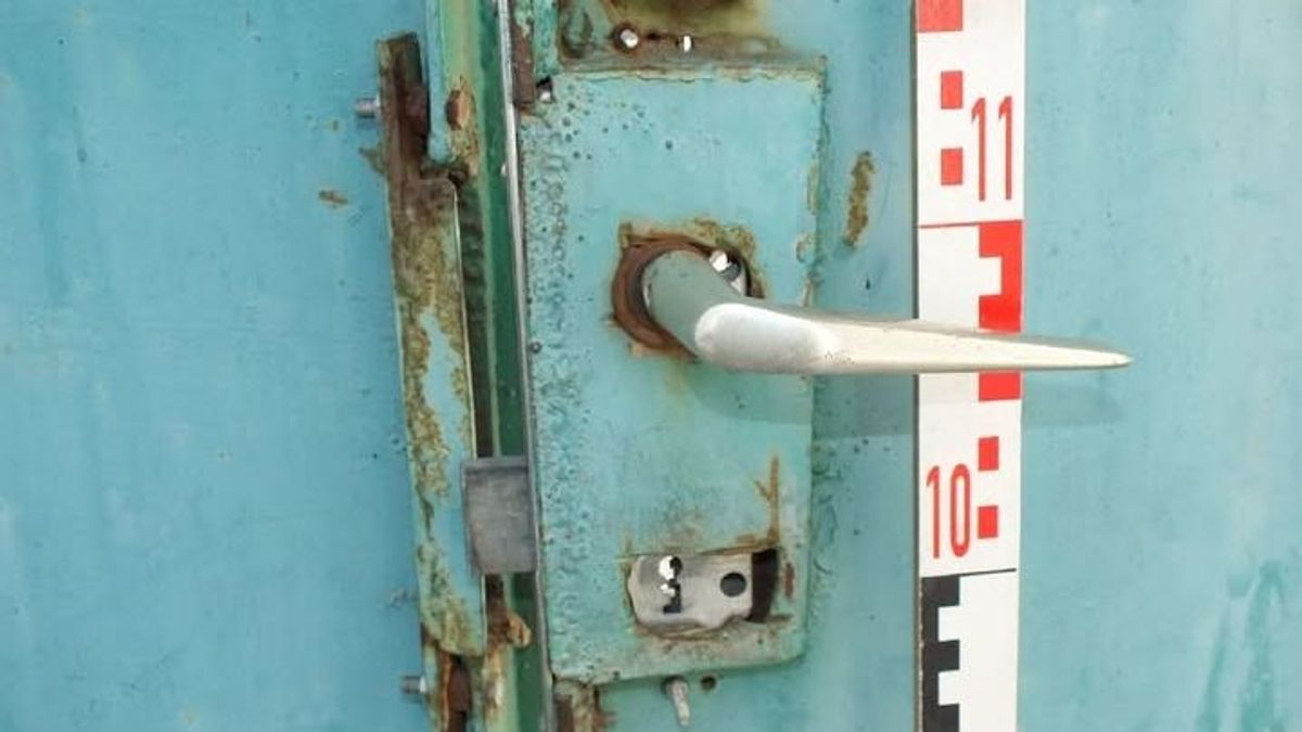 Egri járőrök érték tetten a betörőt
