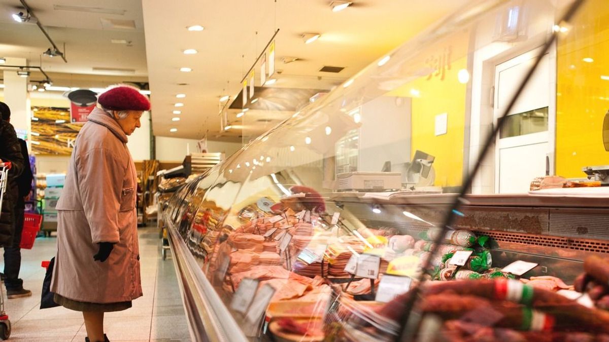 Riasztást adott ki a hatóság: veszélyes baktériumot találtak a népszerű áruház sonkájában