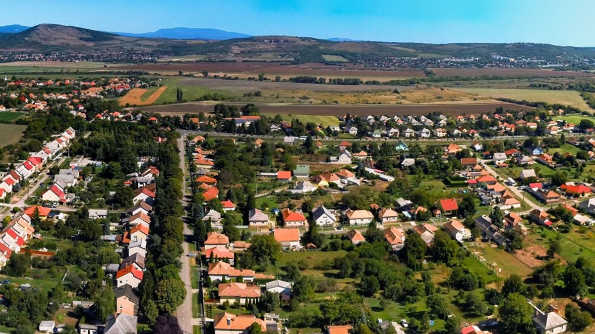 A település történetét már az unokák kezébe adták a Zagyva partján
